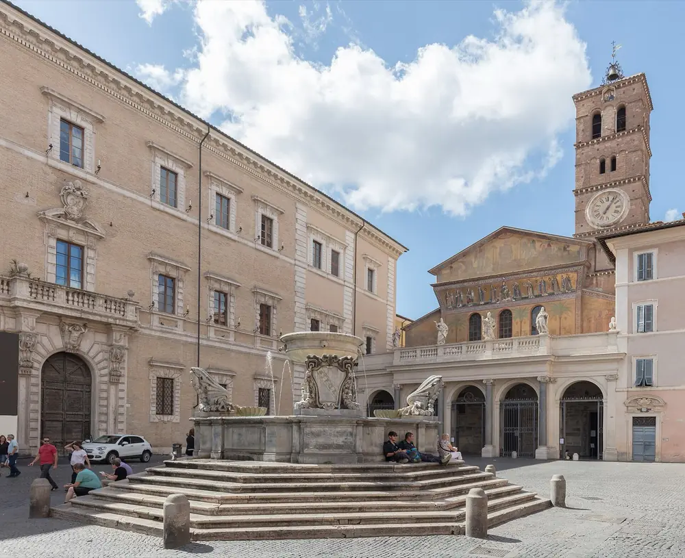 Piazza di Santa Maria in Trastevere and its basilica